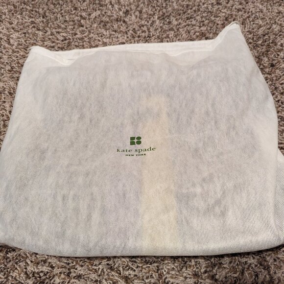 Kate Spade Logan Purse - Picture 3 of 7